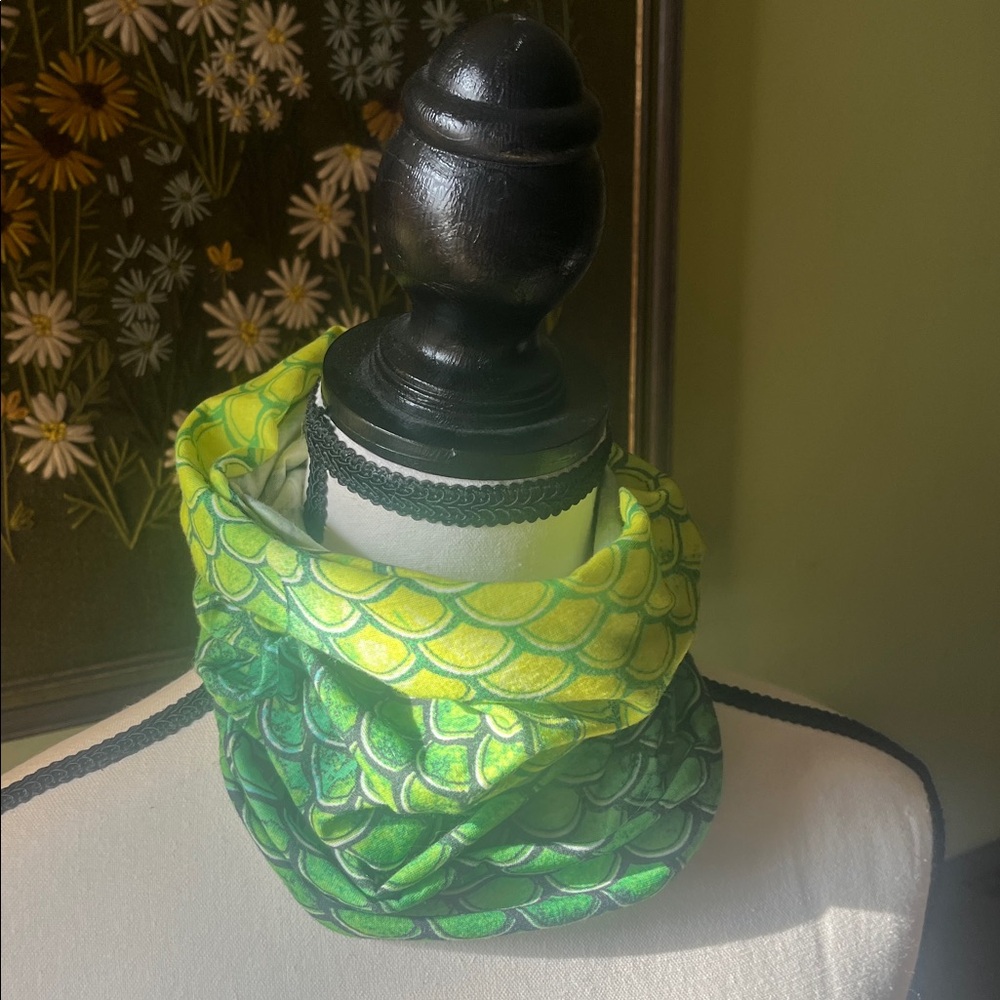 2 Buffs - Coolmax Neckwear - Black and White and Green and Yellow - Picture 4 of 5